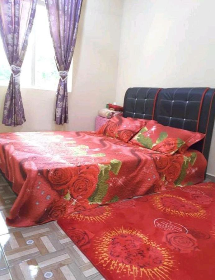 Nor Su Homestay Alor Gajah Eksteriør billede